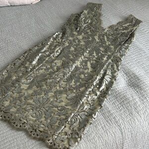 Tadashi Shoji Sequin Lace Sleeveless Sheath Dress in light green size 14